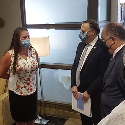 Image Entretien du premier ministre du Québec avec l’APTS dans les Laurentides - APTS Image Entretien du premier ministre du Québec avec l’APTS dans les Laurentides - APTS