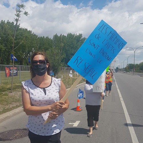 Manifestation devant le centre hospitalier Rivière-des-Prairies - APTS