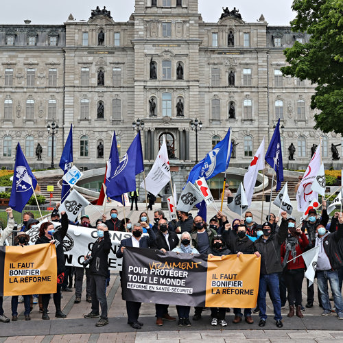 PL 59 | 59 heures de vigie devant l'Assemblée nationale pour que le gouvernement protège vraiment tout le monde - APTS PL 59 | 59 heures de vigie devant l'Assemblée nationale pour que le gouvernement protège vraiment tout le monde - APTS