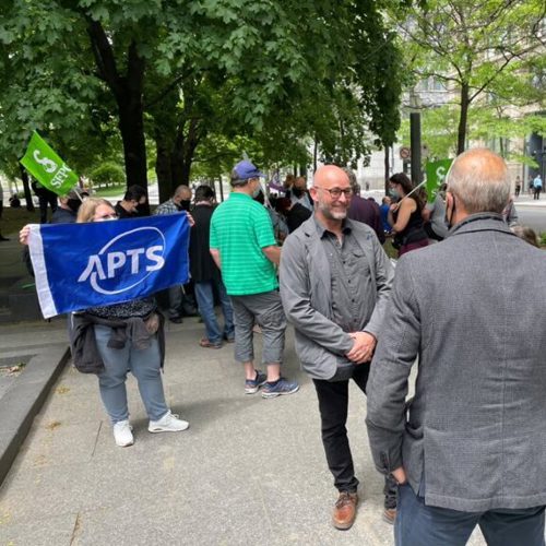 Les travailleuses et les travailleurs des services publics sonneront l’alarme tant qu’il le faudra! - APTS Les travailleuses et les travailleurs des services publics sonneront l’alarme tant qu’il le faudra! - APTS