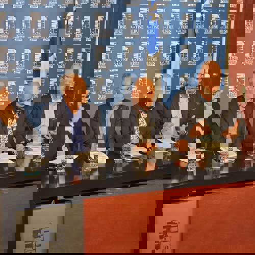 Image Front commun reacts to government offers | Making public service workers poorer is worst possible option