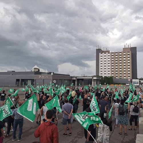 Négociations du secteur public | Le Front commun se fait entendre lors du caucus de la CAQ - APTS Négociations du secteur public | Le Front commun se fait entendre lors du caucus de la CAQ - APTS