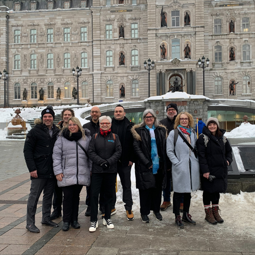 Des solutions pour le réseau de la santé et des services sociaux | Des organisations syndicales sensibilisent les partis de l’opposition lors d’une journée de lobbyisme - APTS