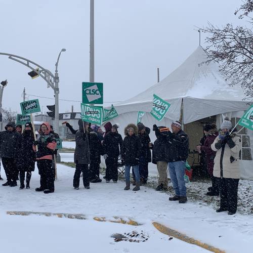 Image Première journée de grève pour le Front commun TVA - APTS Image Première journée de grève pour le Front commun TVA - APTS