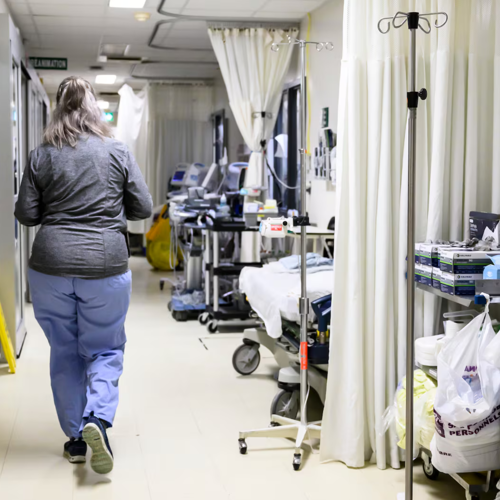 Lettre ouverte | Femmes et santé au travail - Un pas en avant, deux pas en arrière - APTS